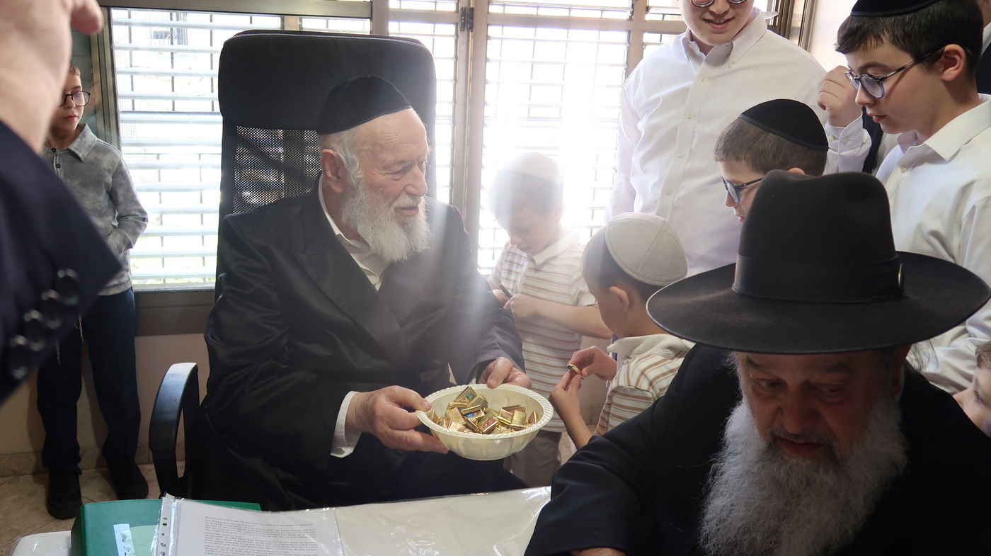 הקבלת פני רבו אצל הגר"י זילברשטיין