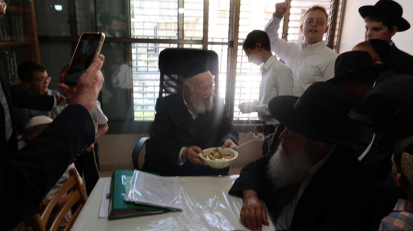 הקבלת פני רבו אצל הגר"י זילברשטיין