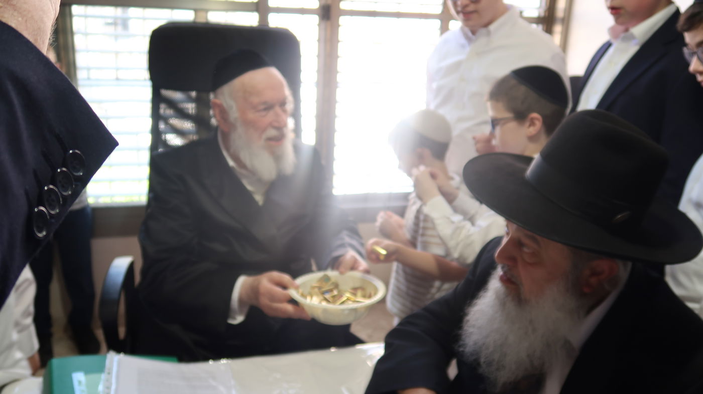 הקבלת פני רבו אצל הגר"י זילברשטיין