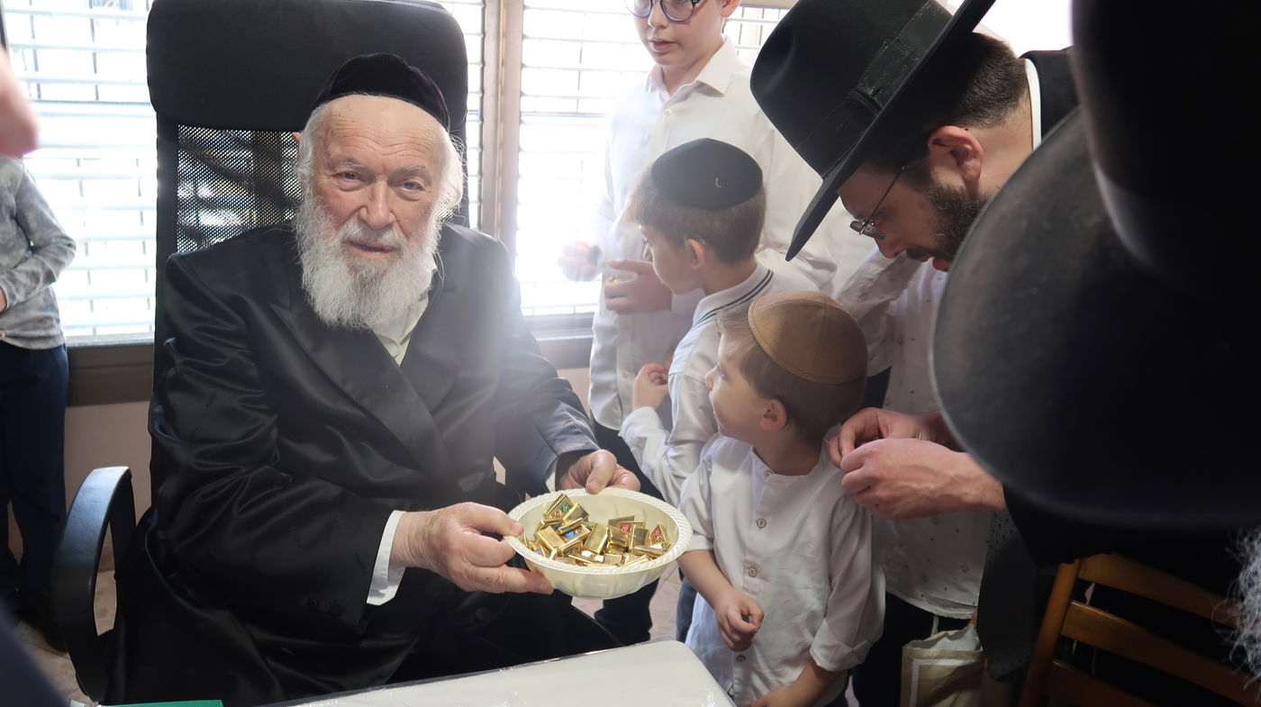 הקבלת פני רבו אצל הגר"י זילברשטיין