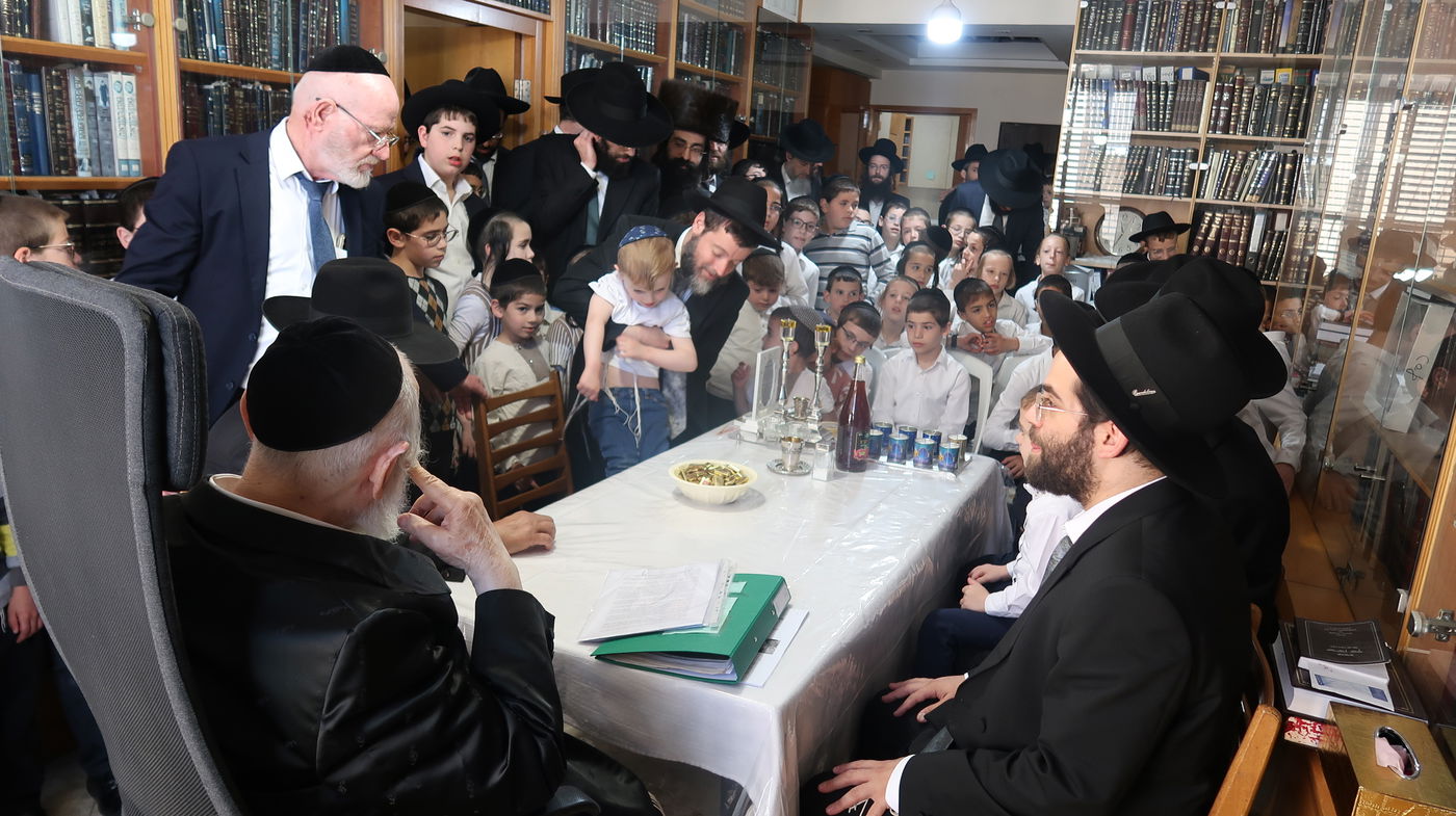 הקבלת פני רבו אצל הגר"י זילברשטיין