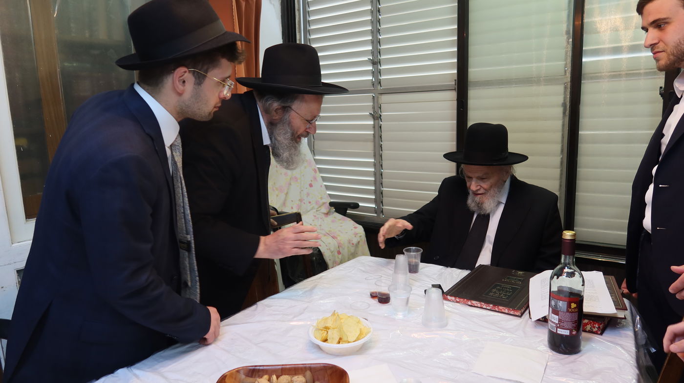 פסח במחיצת הגרמ"ה הירש