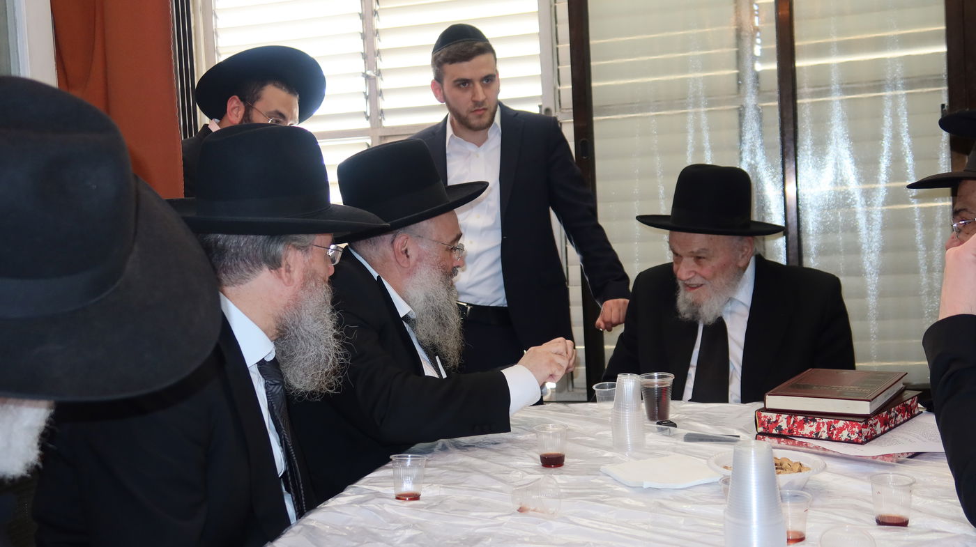 פסח במחיצת הגרמ"ה הירש