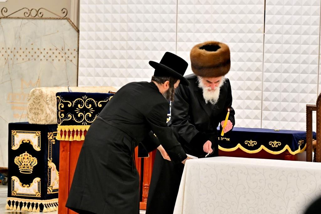 פסח בחצה"ק ויזניץ