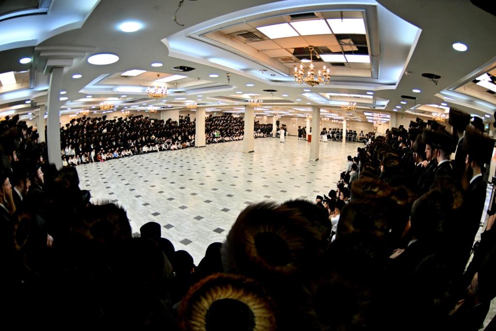 פסח בחצה"ק ויזניץ