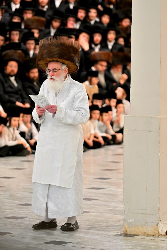 פסח בחצה"ק ויזניץ