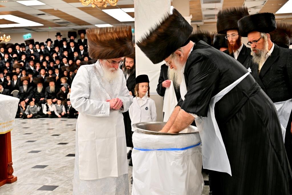 פסח בחצה"ק ויזניץ