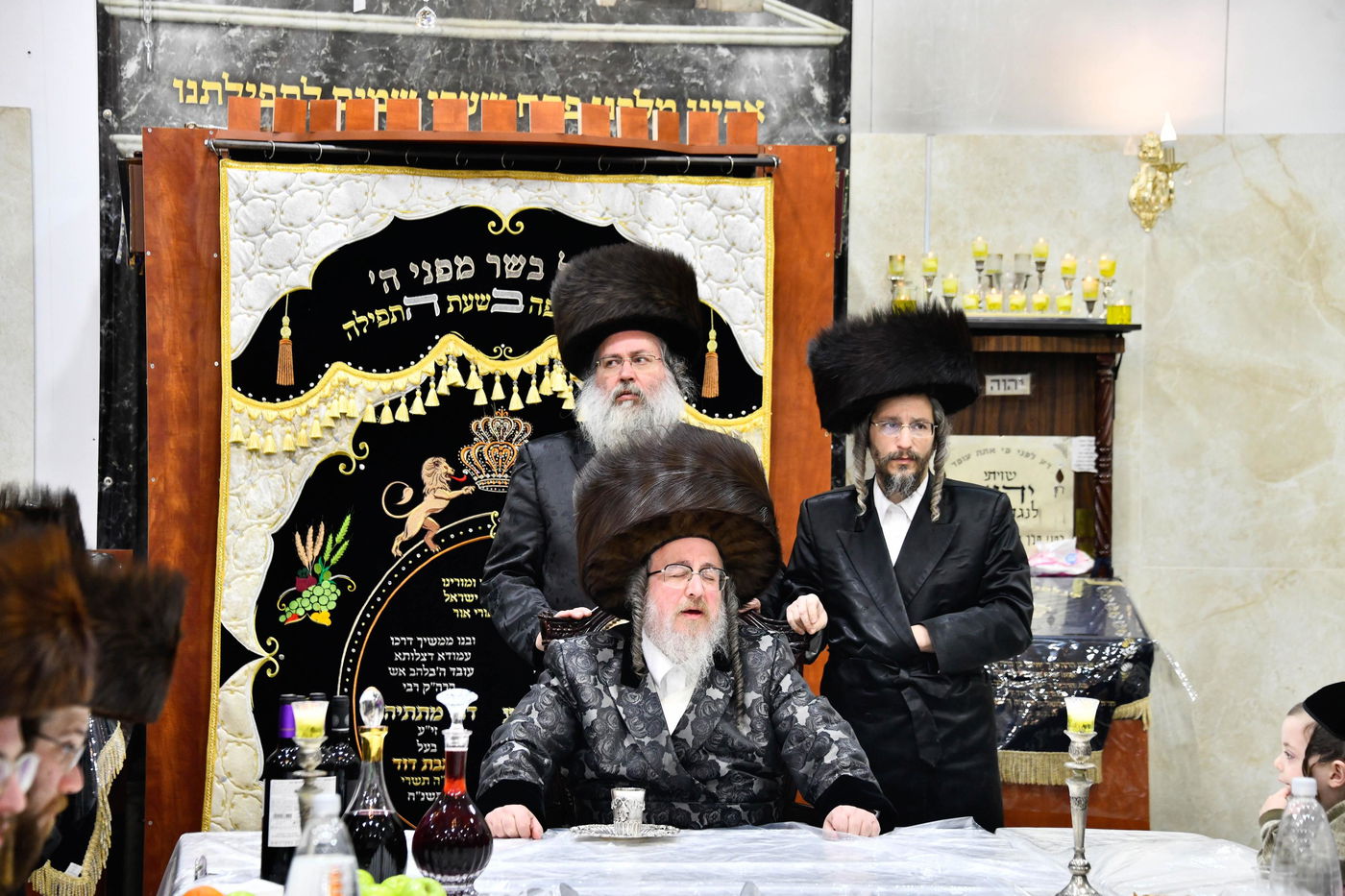 האדמו"ר מביאלה ב"ב בטיש חוה"מ פסח