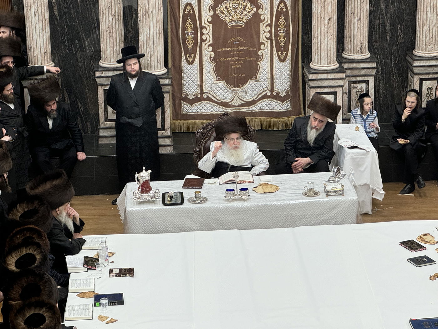 פסח בחצה"ק צאנז קלויזנבורג