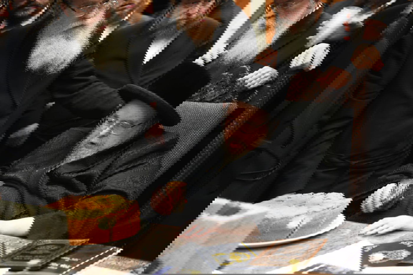 טרם המעמד, אצל האדמו"ר מבעלזא