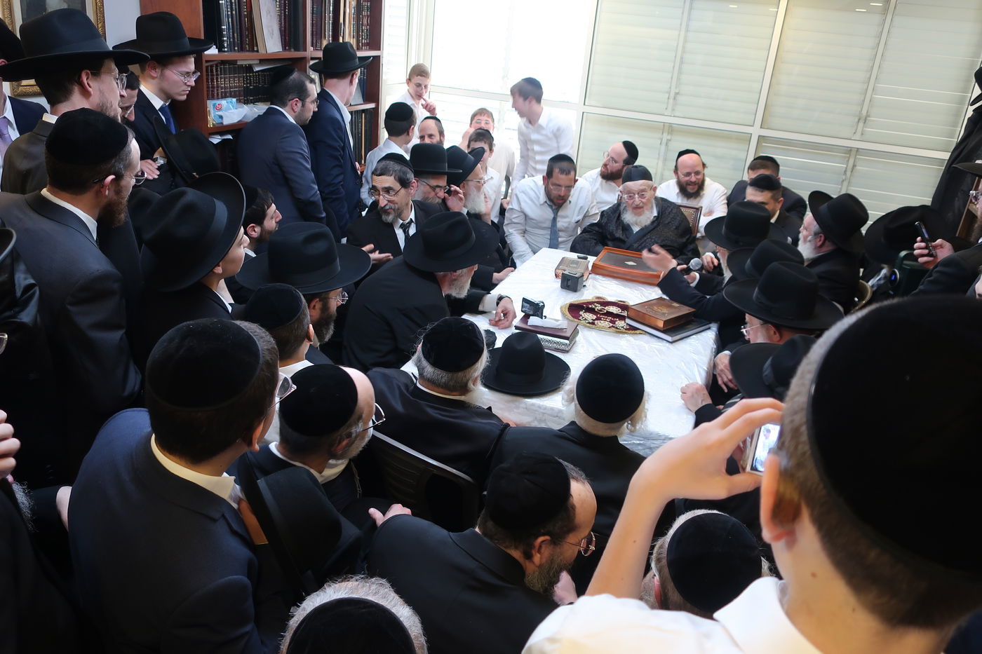 חג הפסח אצל הגרמ"צ ברגמן