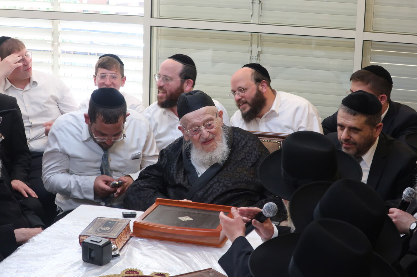 חג הפסח אצל הגרמ"צ ברגמן