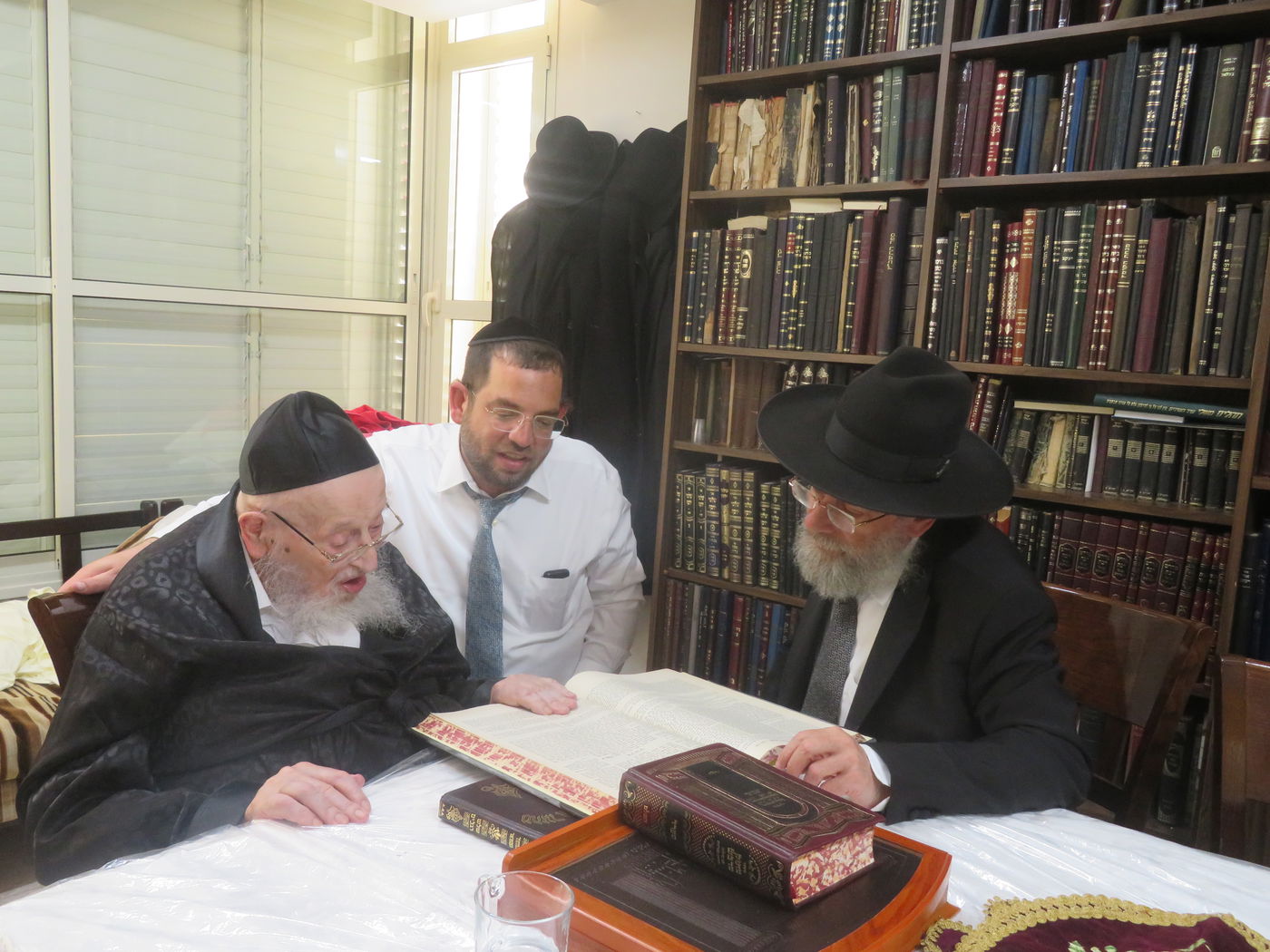 חג הפסח אצל הגרמ"צ ברגמן