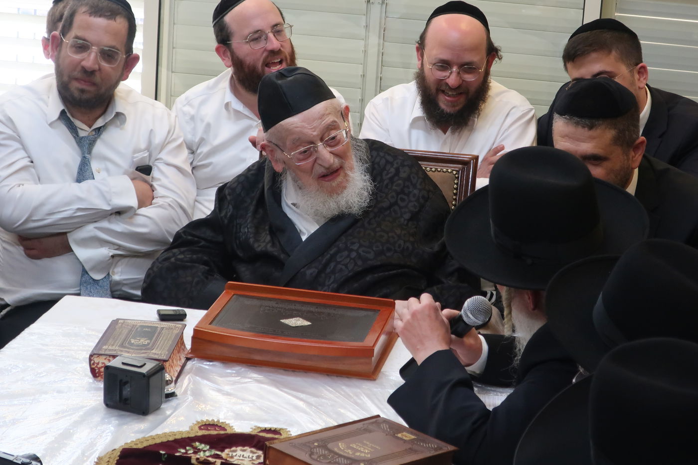 חג הפסח אצל הגרמ"צ ברגמן