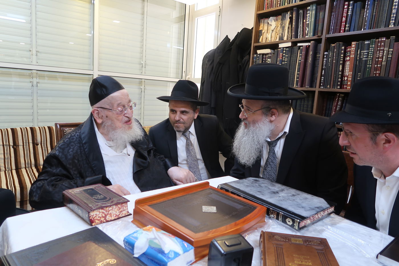 חג הפסח אצל הגרמ"צ ברגמן