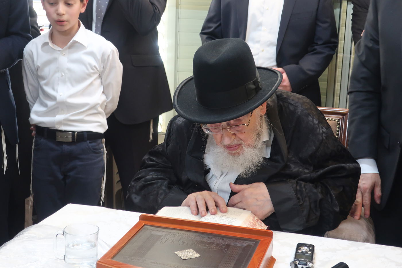 חג הפסח אצל הגרמ"צ ברגמן