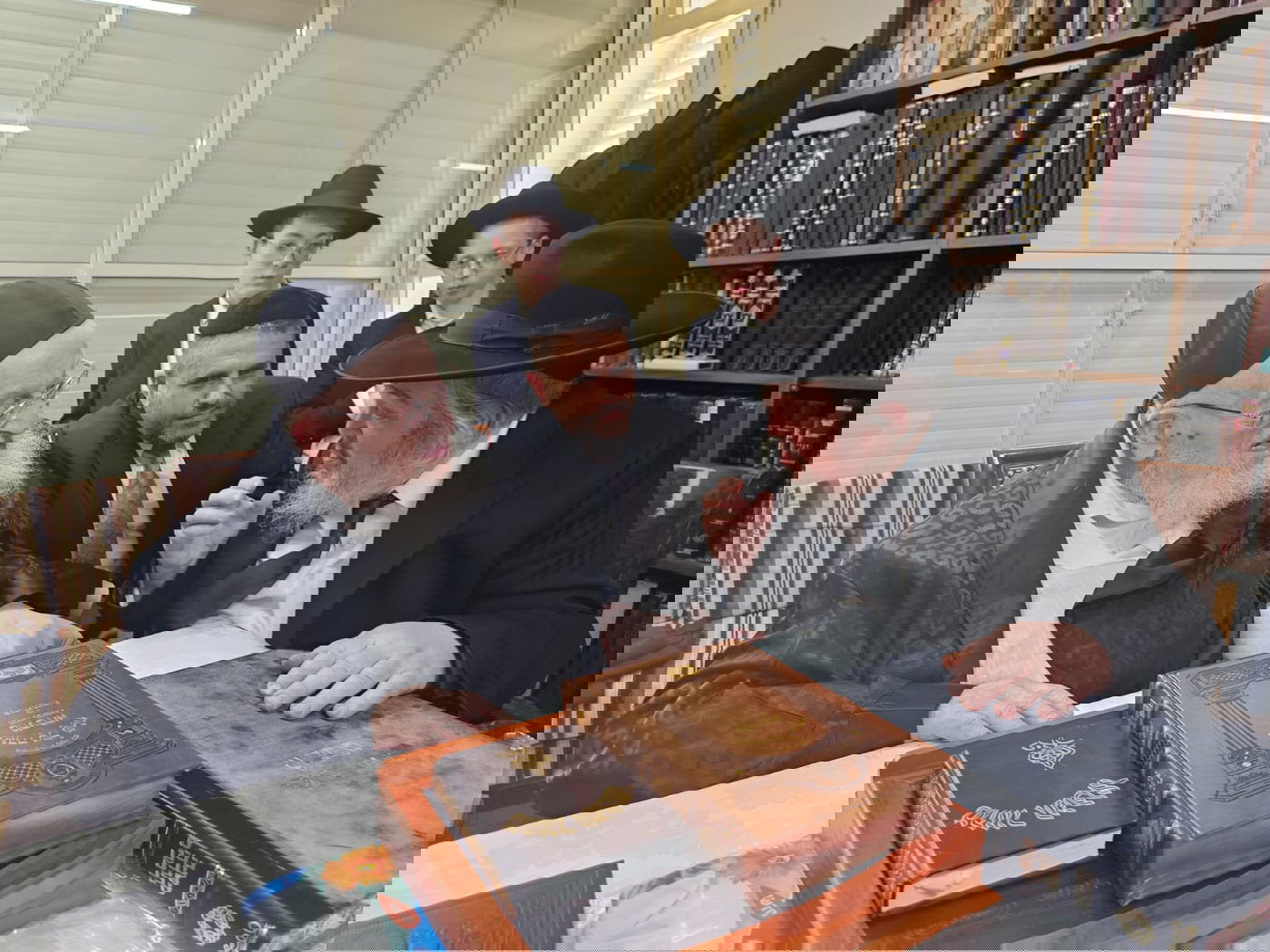 חג הפסח אצל הגרמ"צ ברגמן