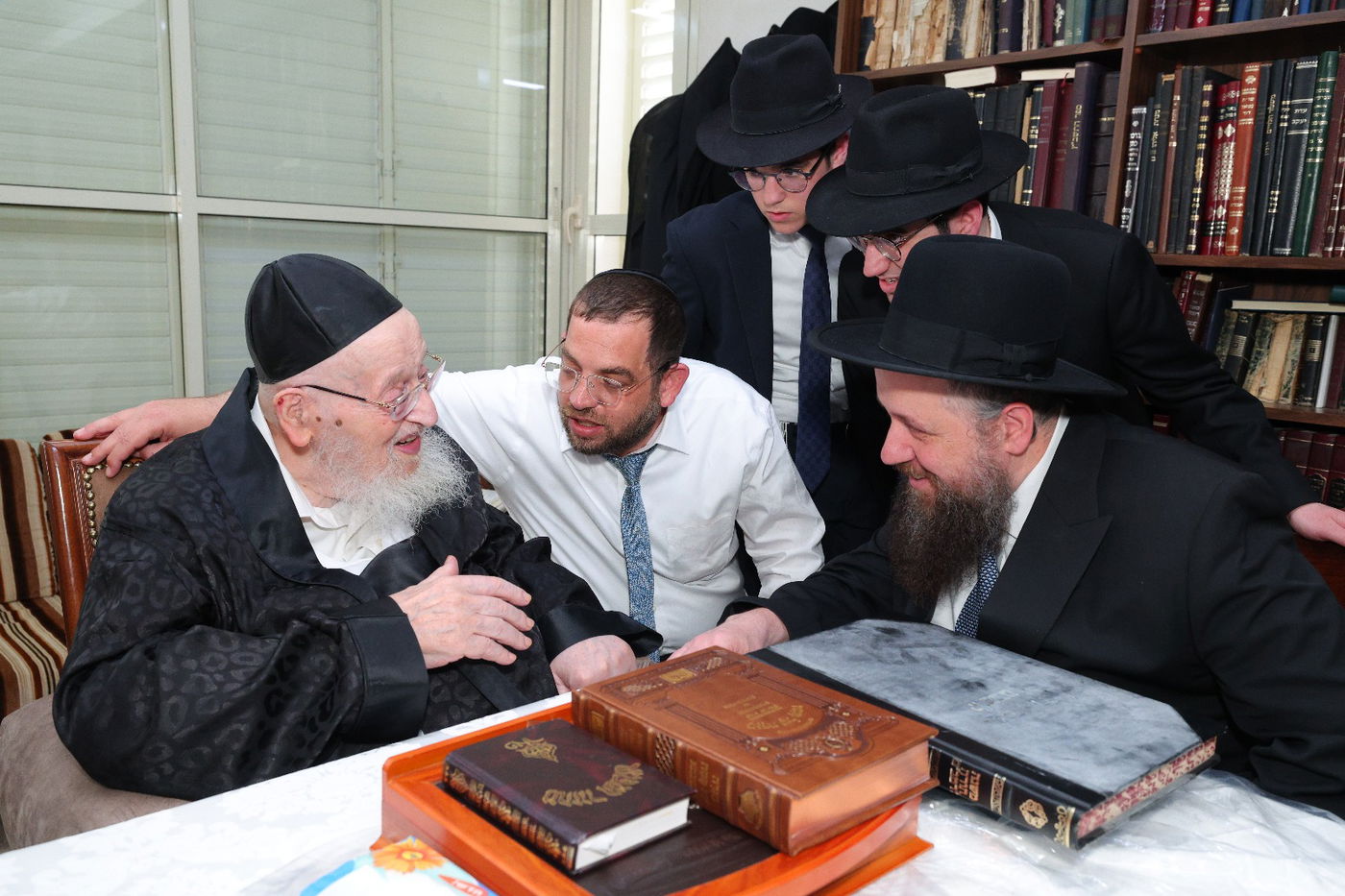 חג הפסח אצל הגרמ"צ ברגמן