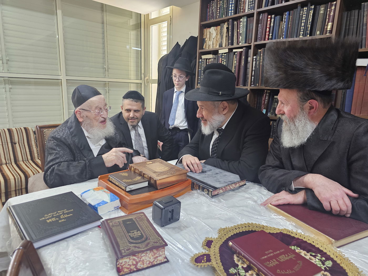 חג הפסח אצל הגרמ"צ ברגמן