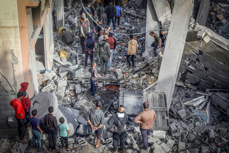 המסרונים שמקבלים עוד ועוד תושבים ברחבי עזה - והאיום המבוהל של חמאס: "אל תגיבו"