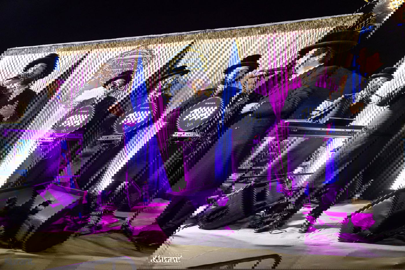 הנחת אבן הפינה בבעלזא קריית גת