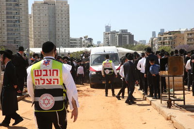 צוות מד"א בהלווית הרב מאזוז זצ"ל