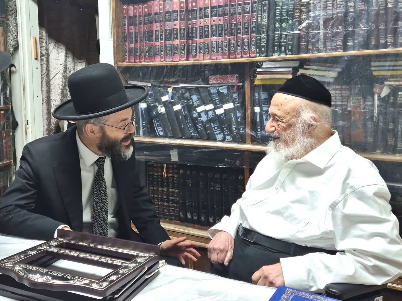 העלייה למעונו של ראש הישיבה הגרב"ד פוברסקי