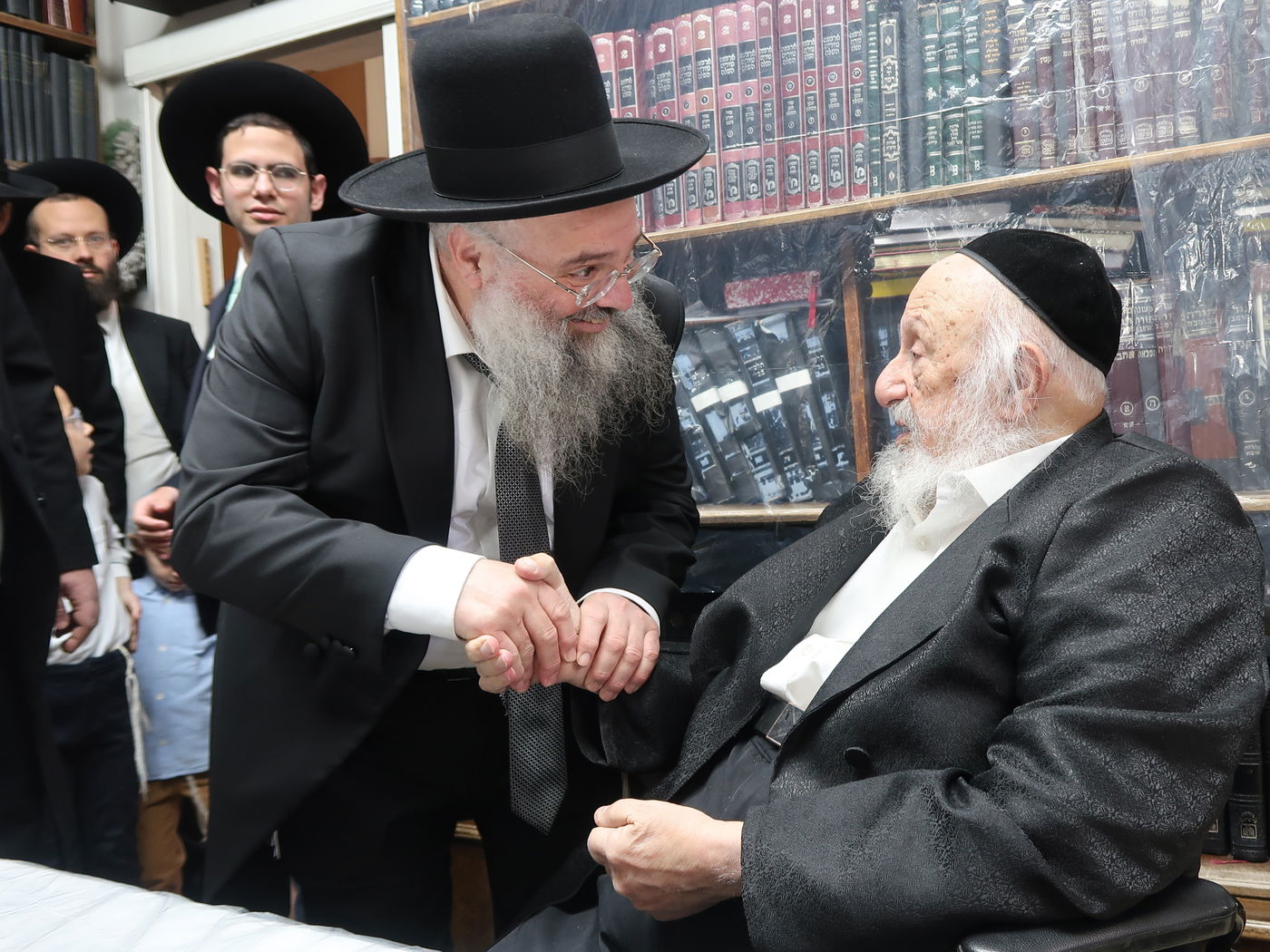 העלייה למעונו של ראש הישיבה הגרב"ד פוברסקי