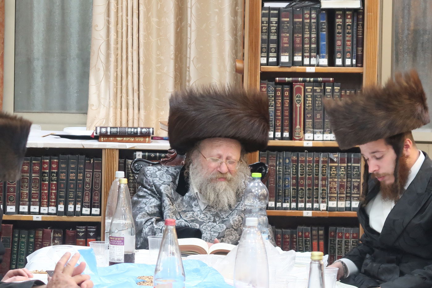 חג הפסח בחצה"ק נדבורנה באניא