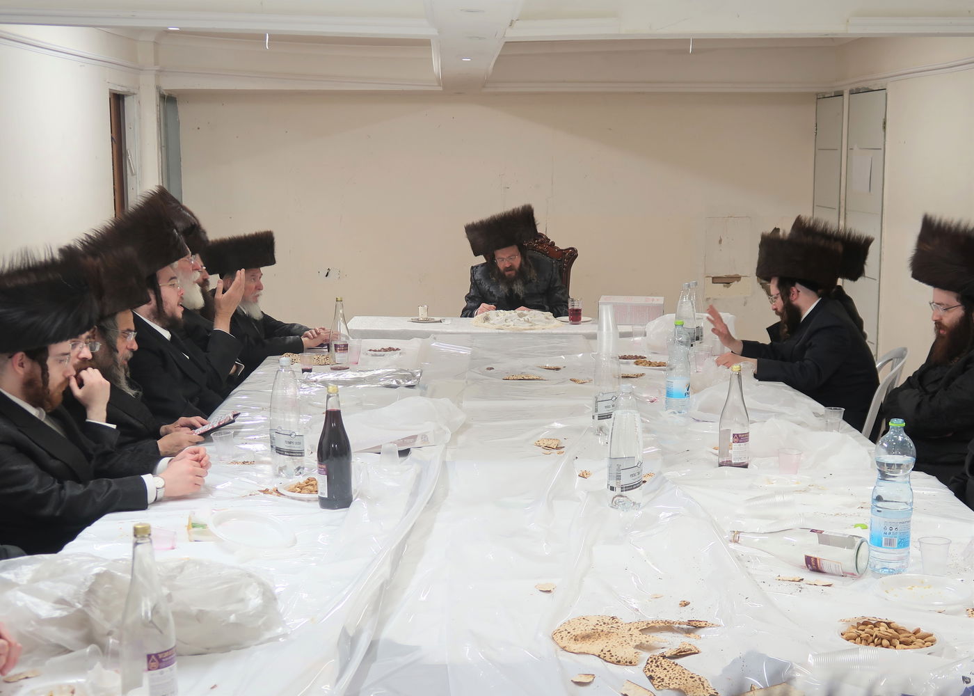 חג הפסח בחצה"ק זוטשקא ירושלים