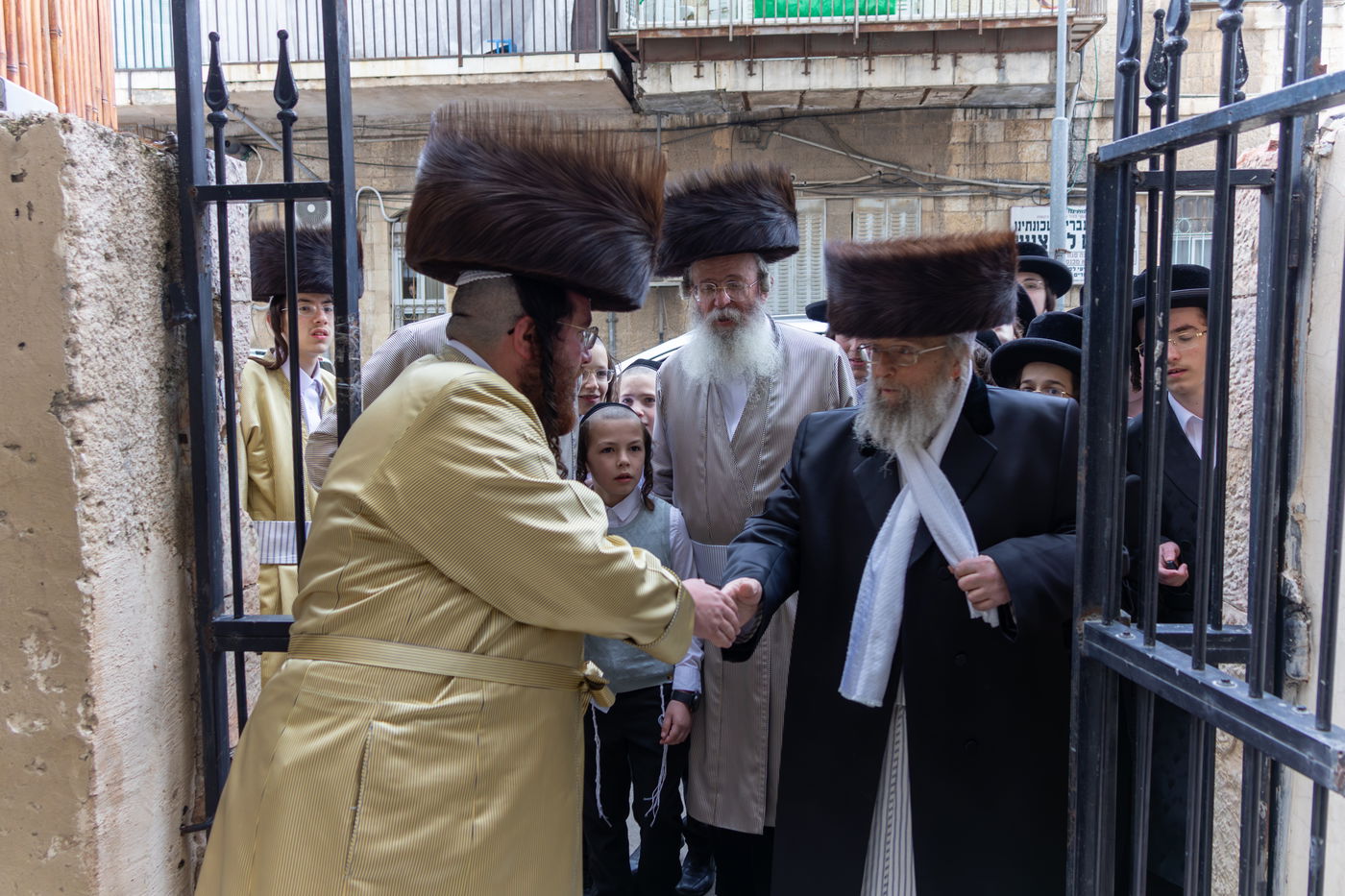 האדמו"ר מפינסק קרלין בברכת האילנות