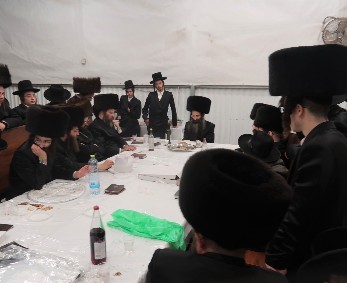 חג הפסח בחצה"ק סטריקוב ירושלים