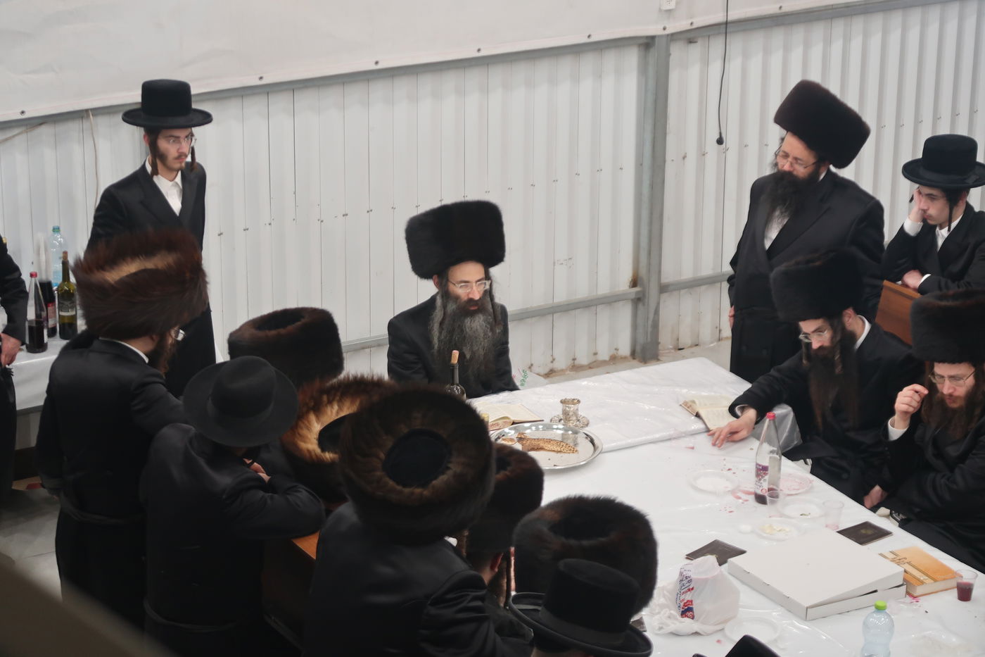 חג הפסח בחצה"ק סטריקוב ירושלים