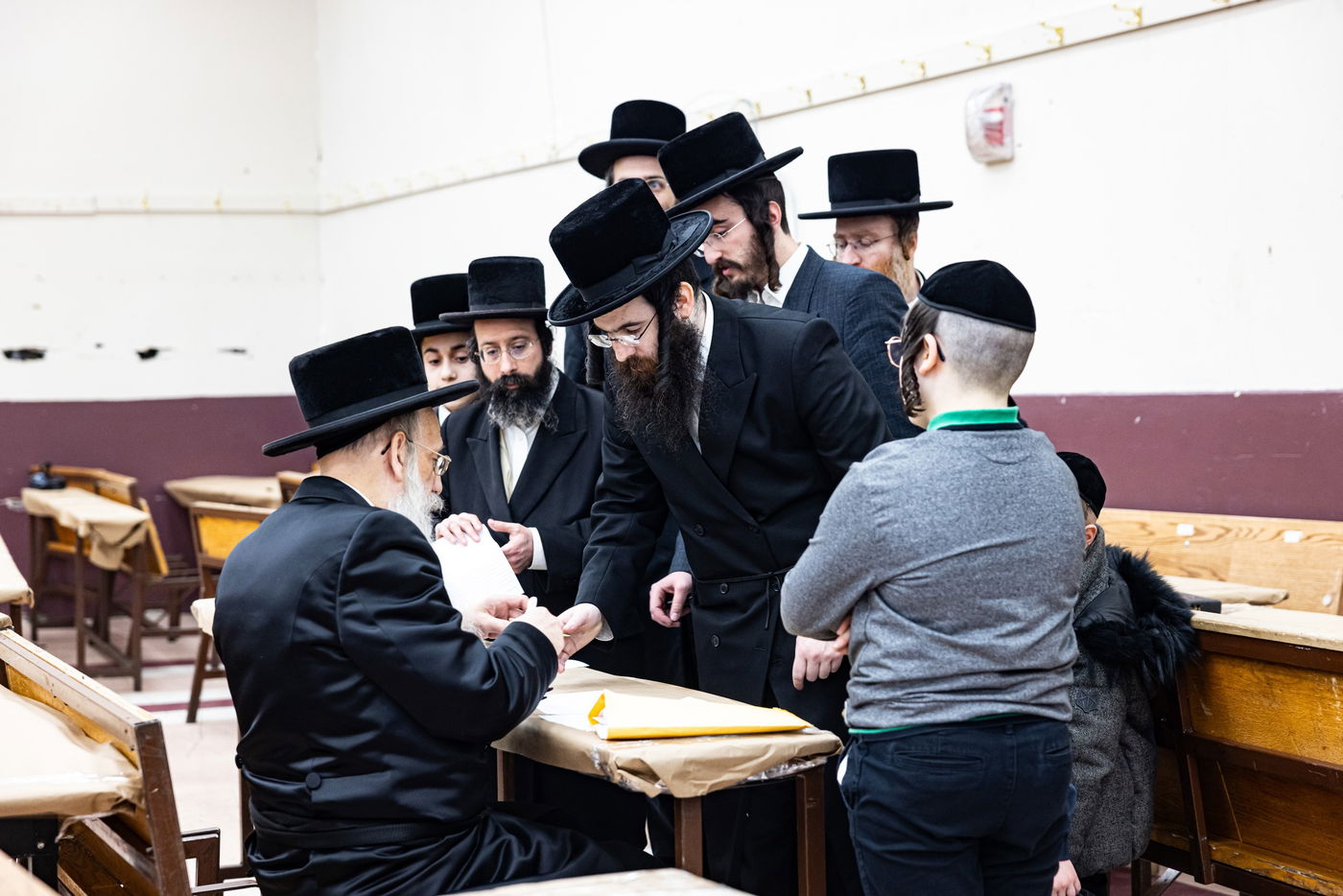 פסח בחצה"ק באבוב 45