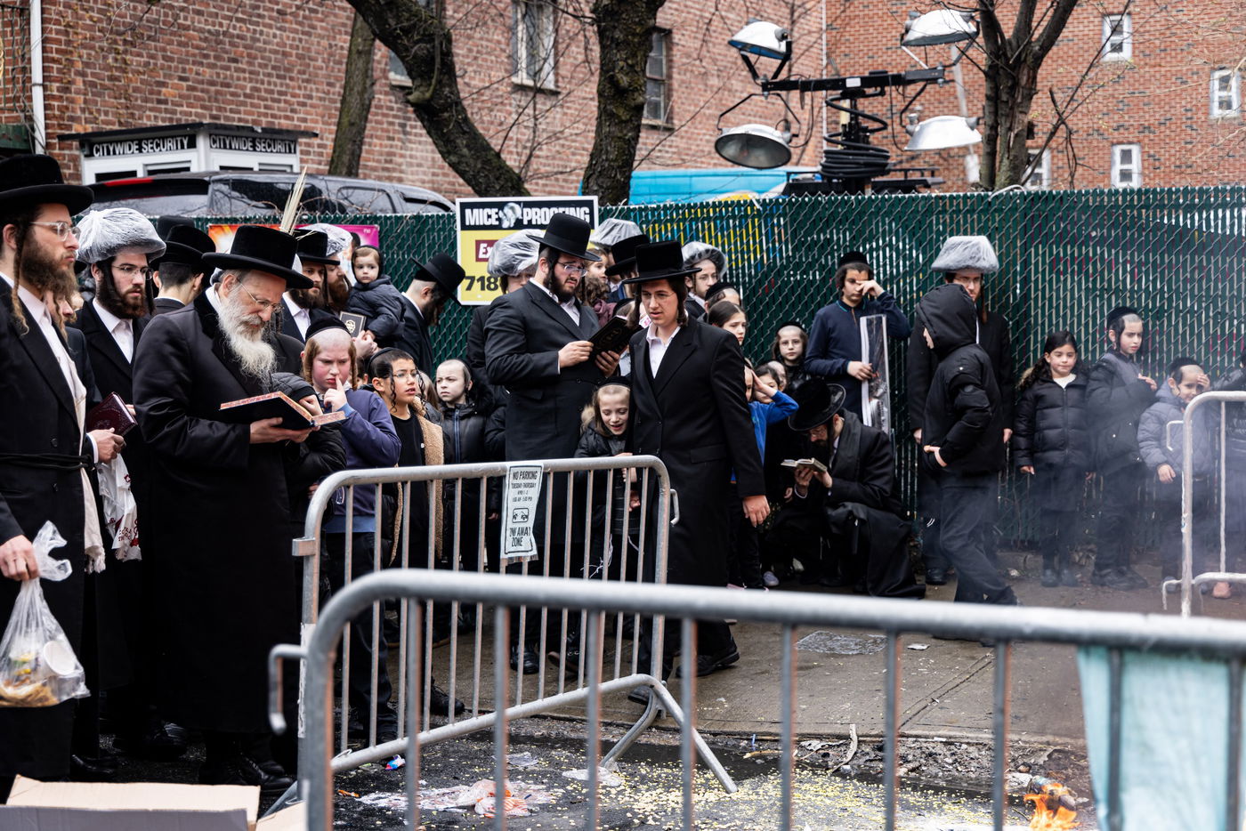 פסח בחצה"ק באבוב 45