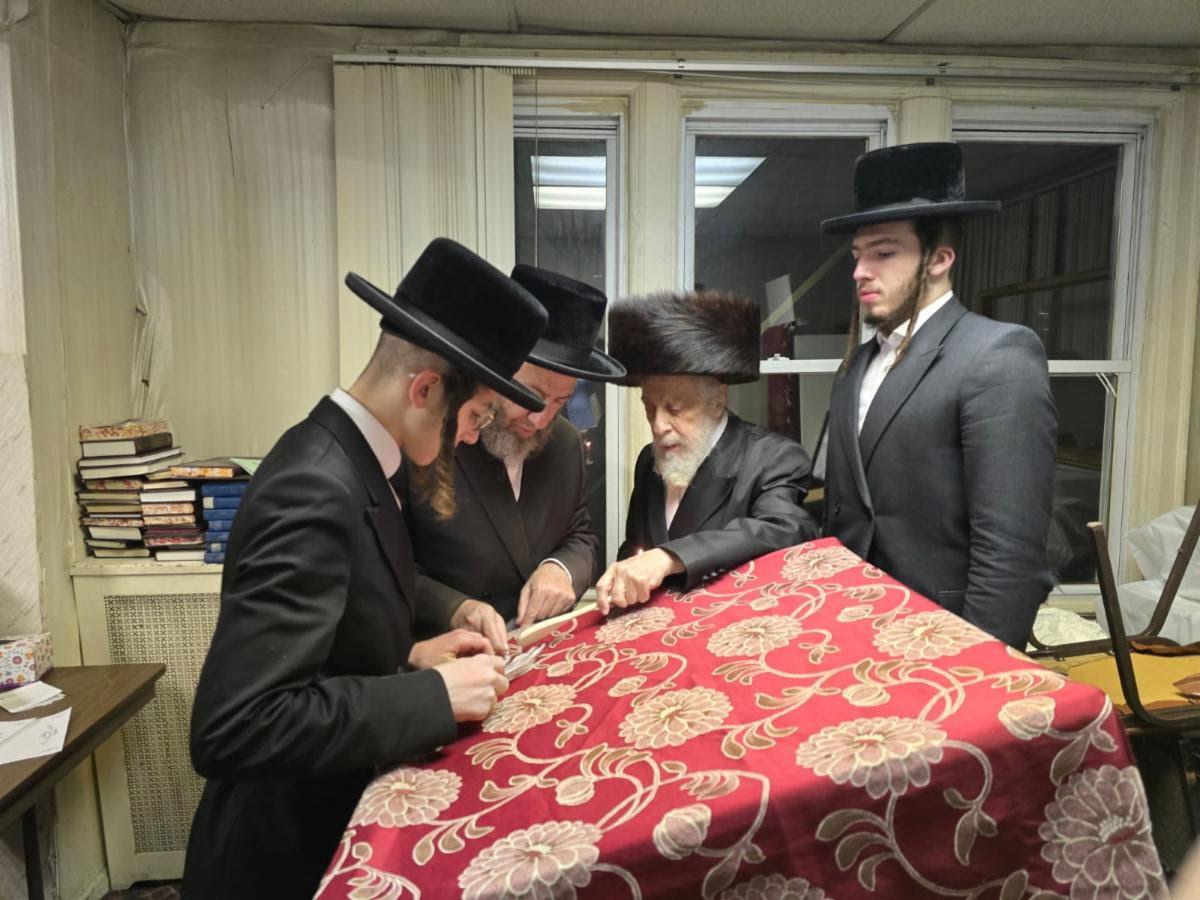 פסח בחצה"ק ליסקא