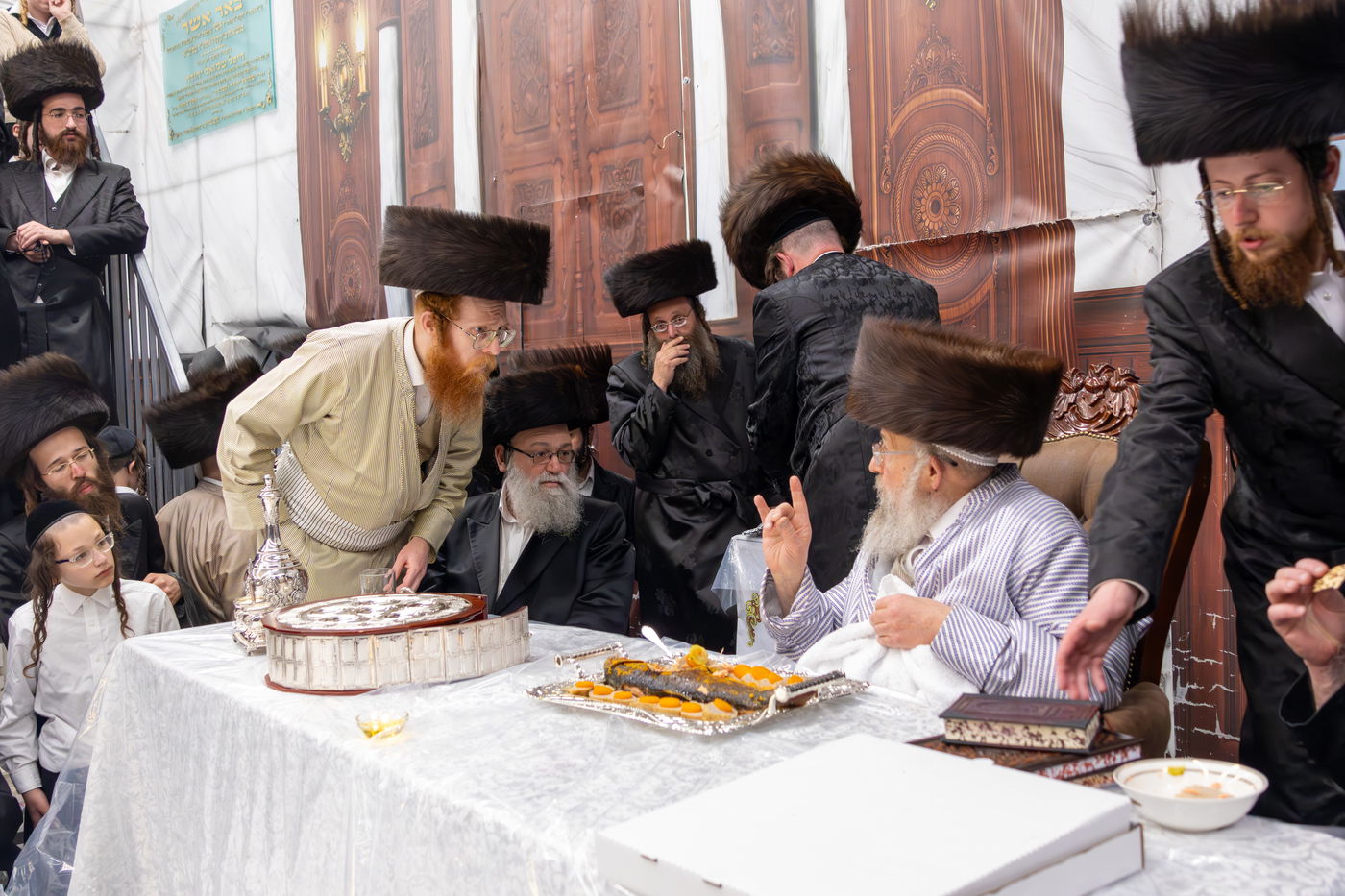 האדמו"ר מפינסק קרלין בטיש הילולת הרה"ק רבי אהרן הגדול מקרלין זי"ע