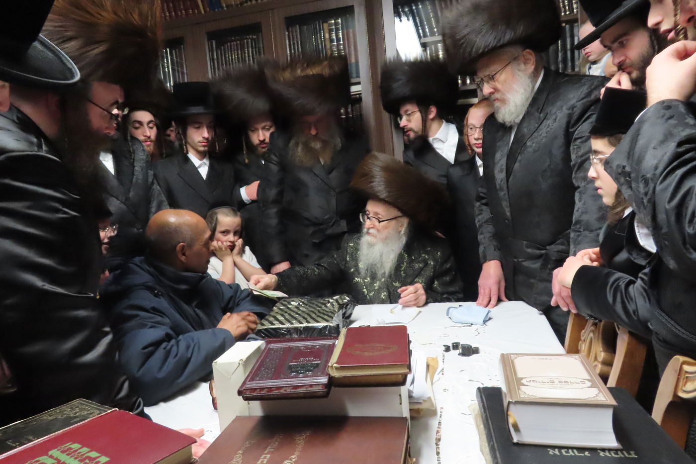 חג הפסח בחצה"ק סערדאהעלי