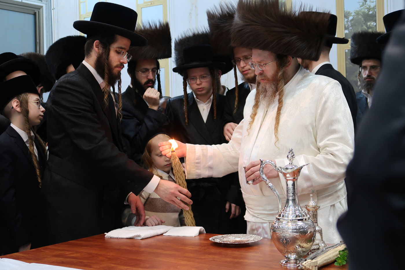 חג הפסח בחצה"ק שומרי אמונים