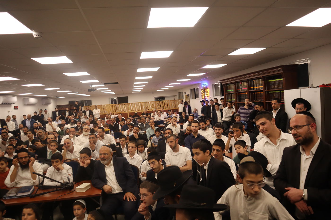 הראשל"צ הגאון רבי יצחק יוסף בביקור ברחובות