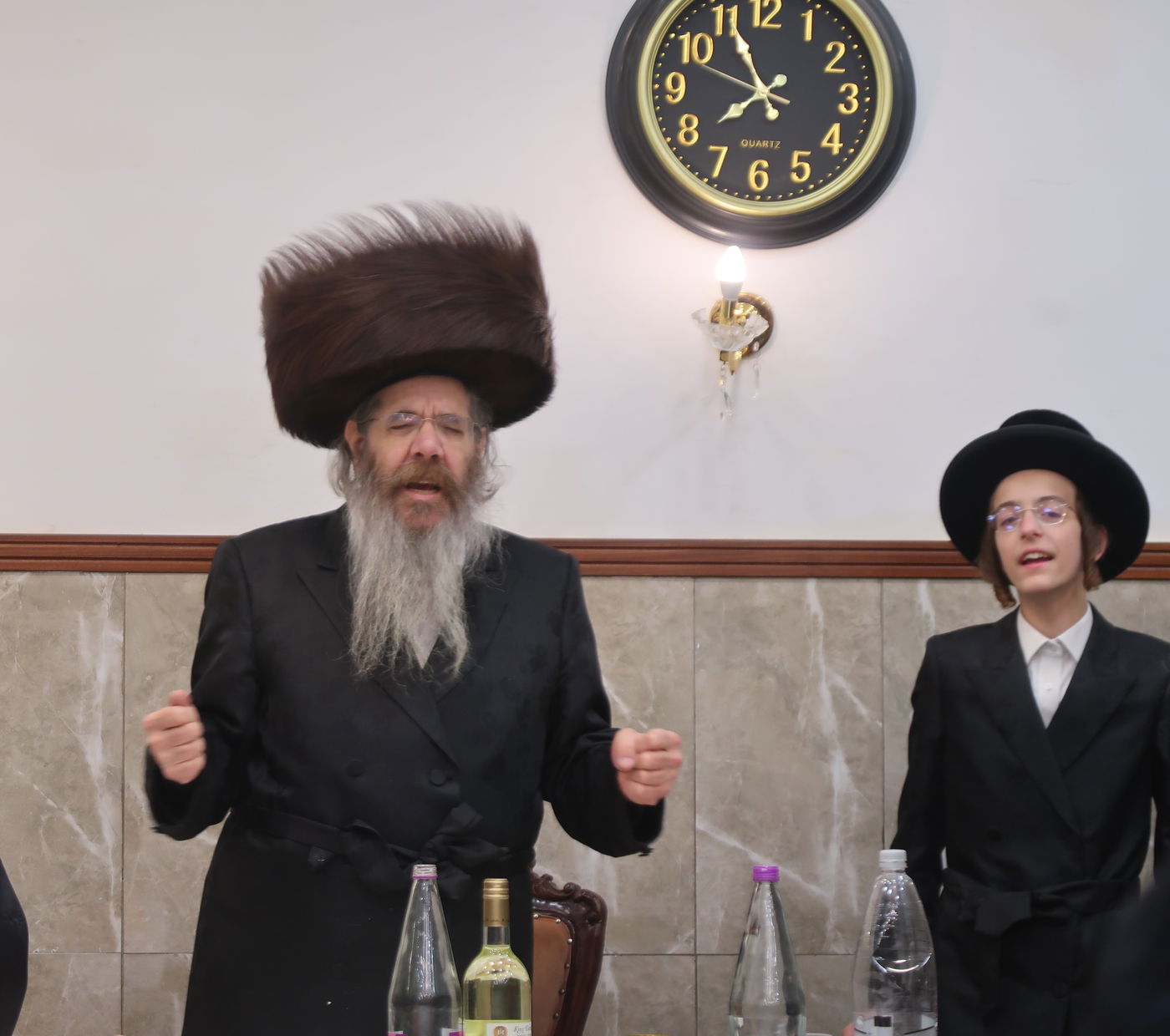 חג הפסח בחצה"ק טריסק