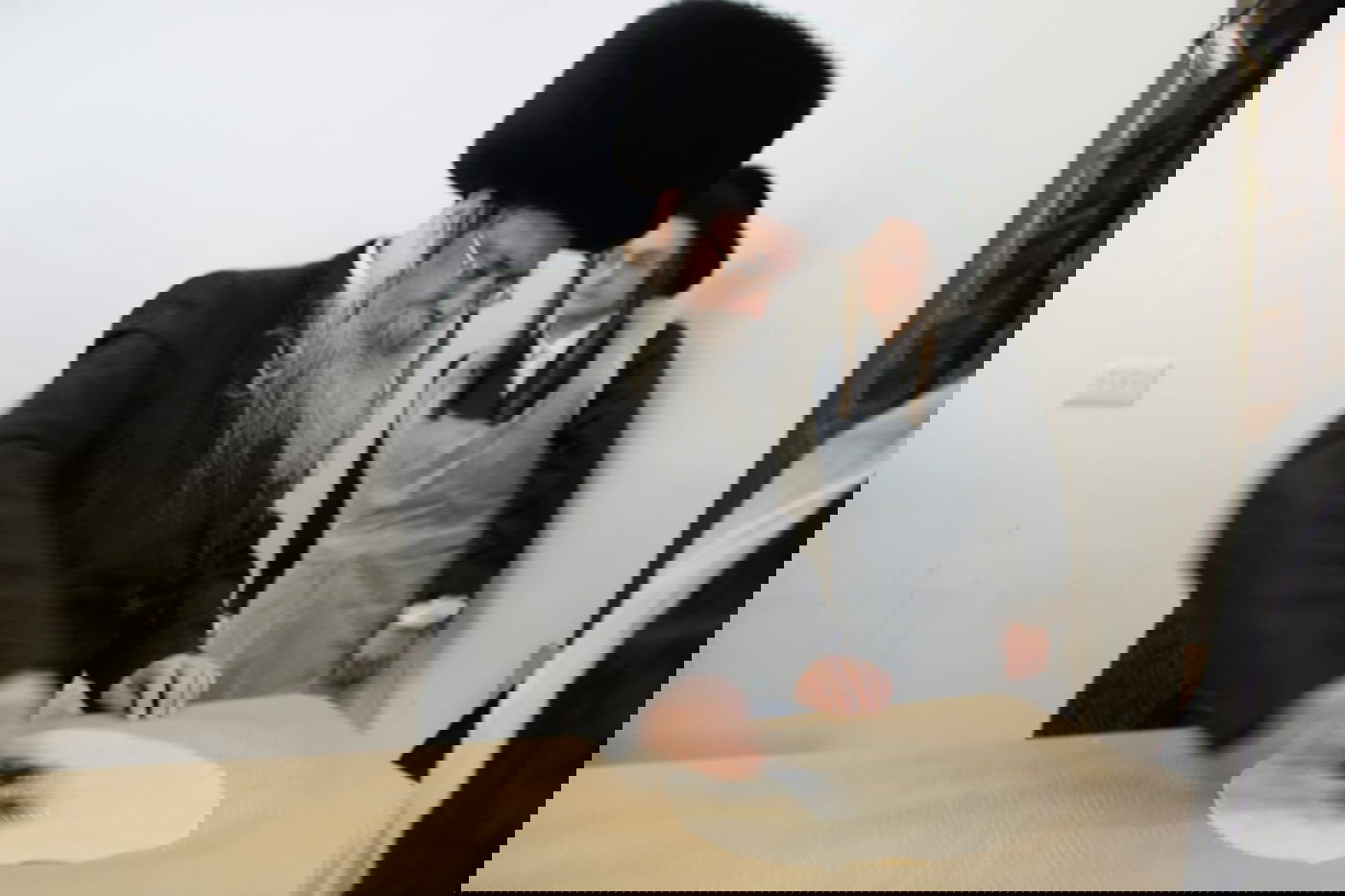 האדמו"ר מטולנא באפיית מצות מצווה