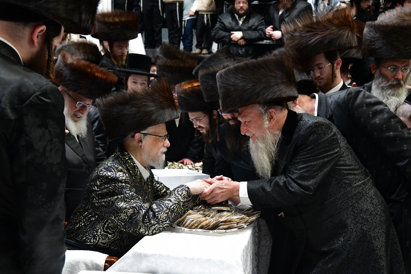 חג הפסח בחצה"ק סערט ויז'ניץ