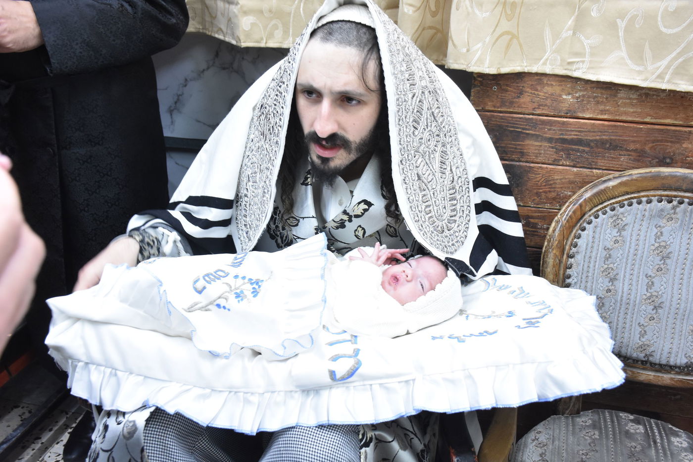 שמחת הברית לבן האדמו"ר ממבקשי השם