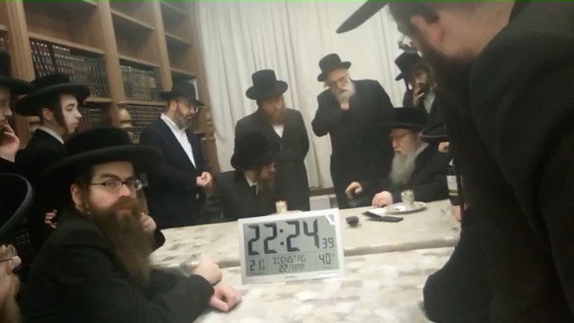 האדמו"ר מסאדיגורה בביקור אצל האדמו"ר מפשעווארסק