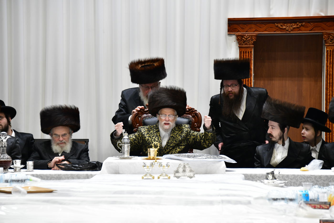 חג הפסח בחצה"ק סערט ויז'ניץ