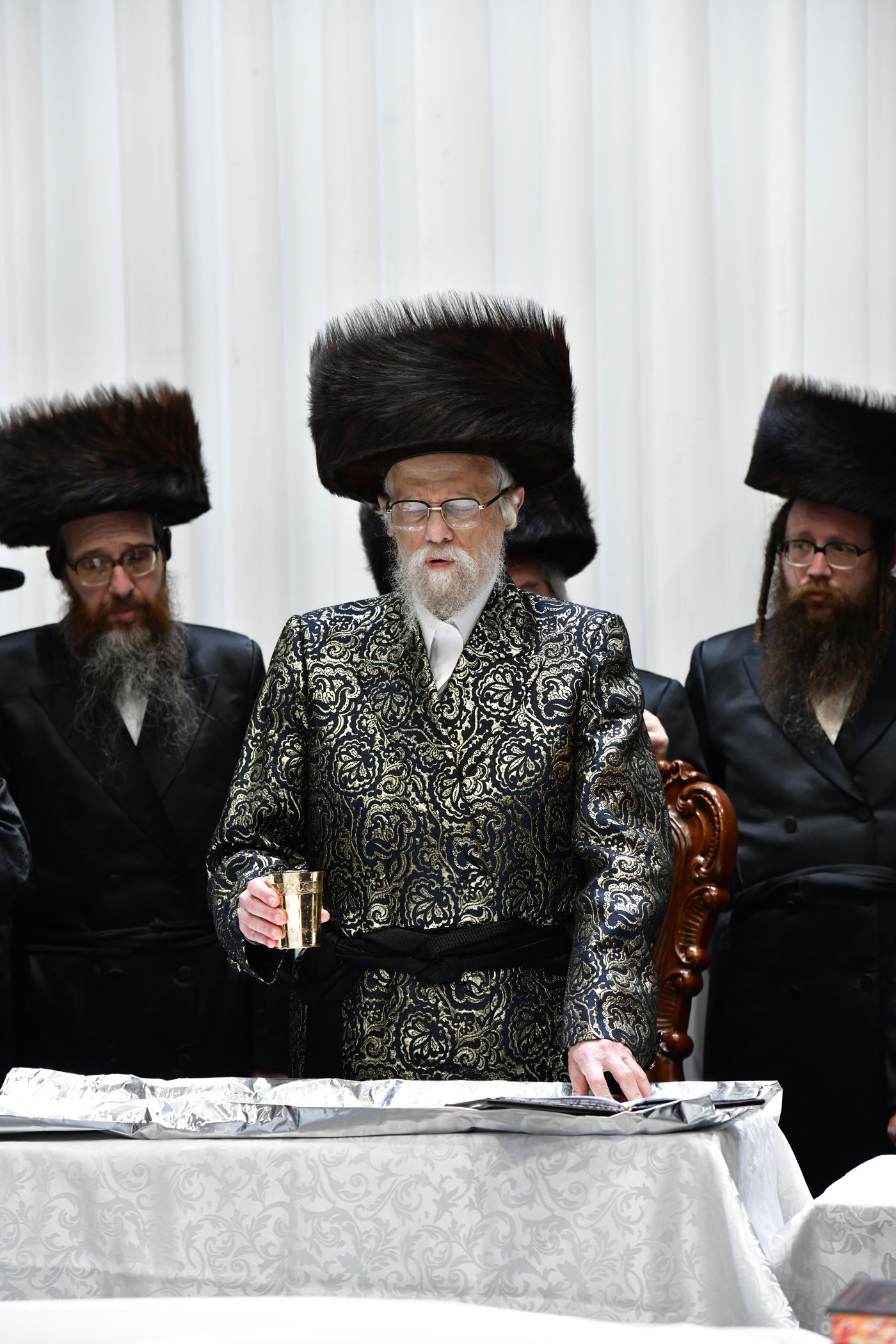 חג הפסח בחצה"ק סערט ויז'ניץ