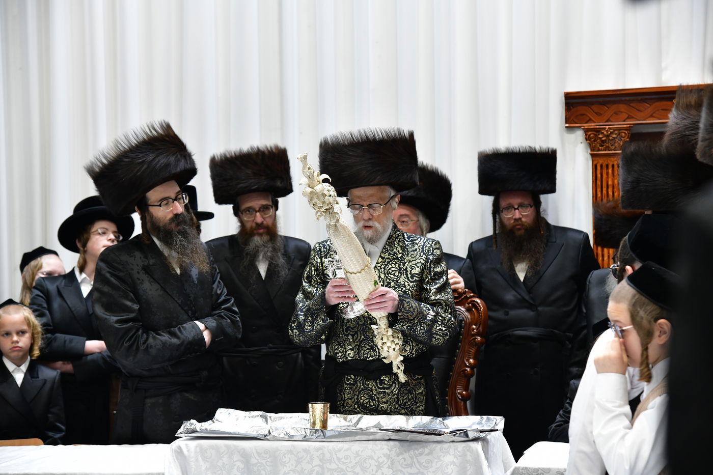 חג הפסח בחצה"ק סערט ויז'ניץ