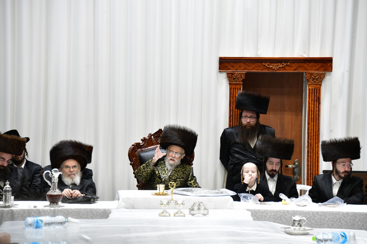 חג הפסח בחצה"ק סערט ויז'ניץ