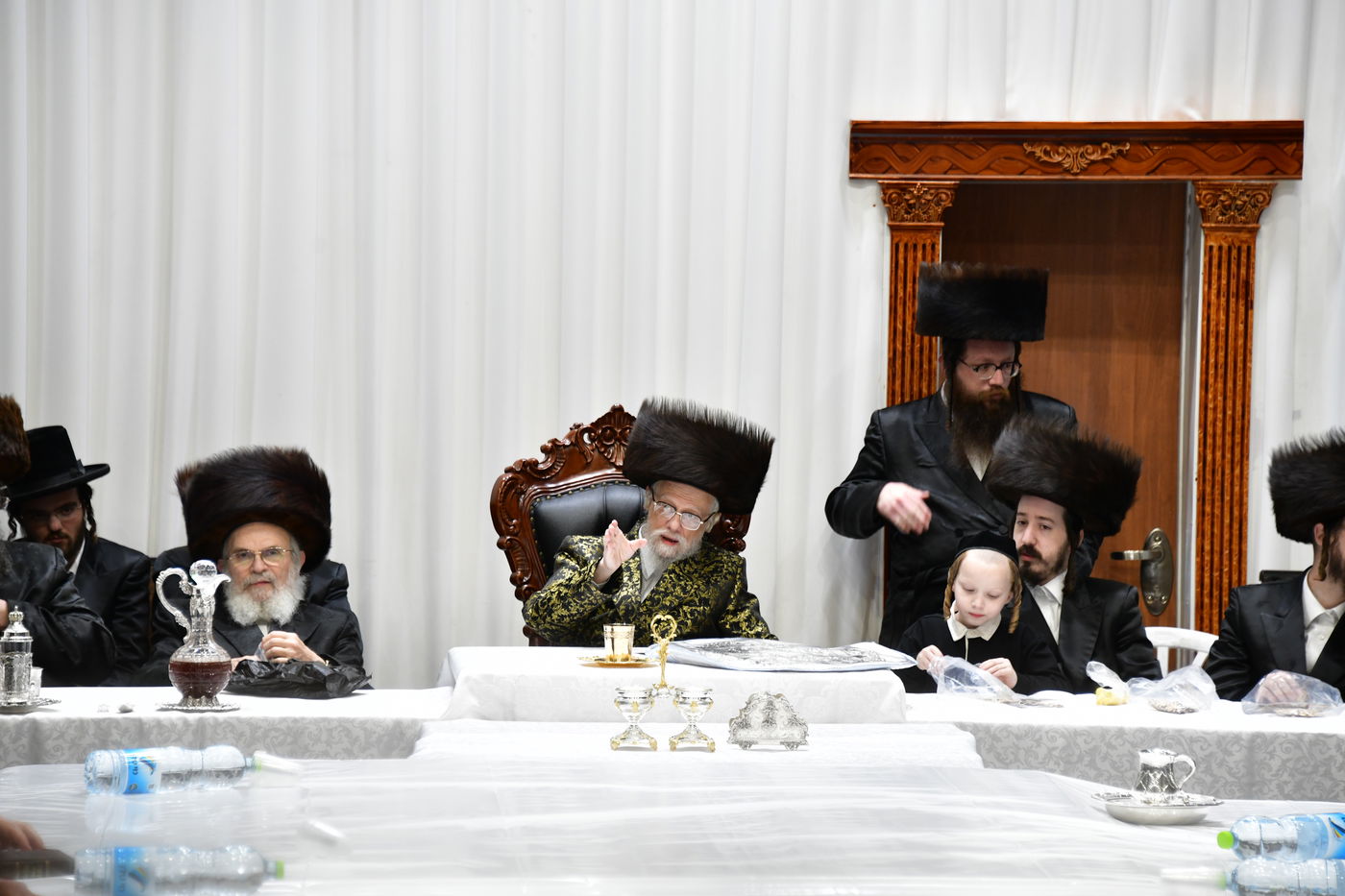 חג הפסח בחצה"ק סערט ויז'ניץ